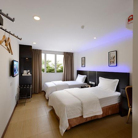 Ernes Hotel Bayu Mutiara Bukit Mertajam Dış mekan fotoğraf