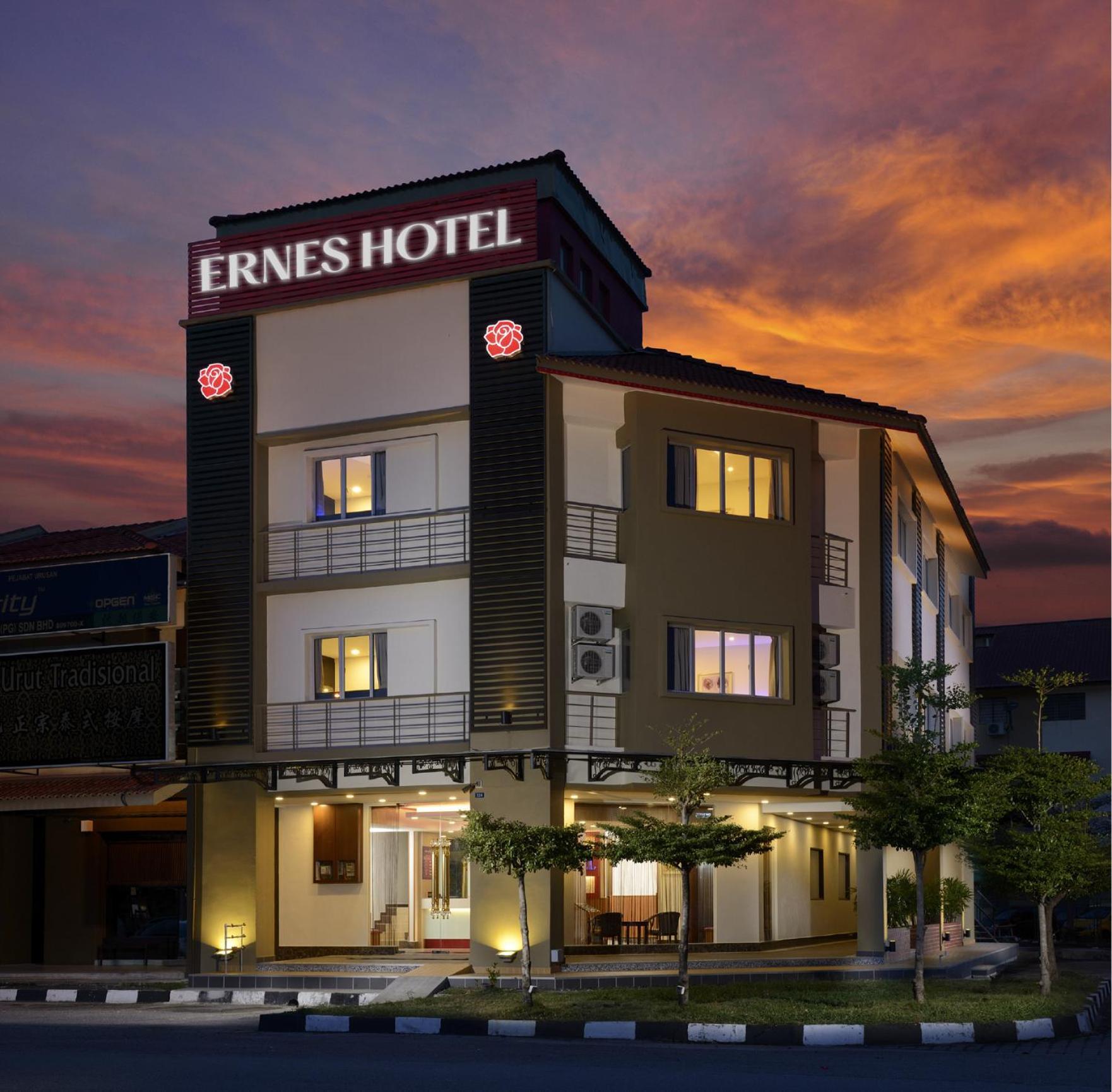 Ernes Hotel Bayu Mutiara Bukit Mertajam Dış mekan fotoğraf