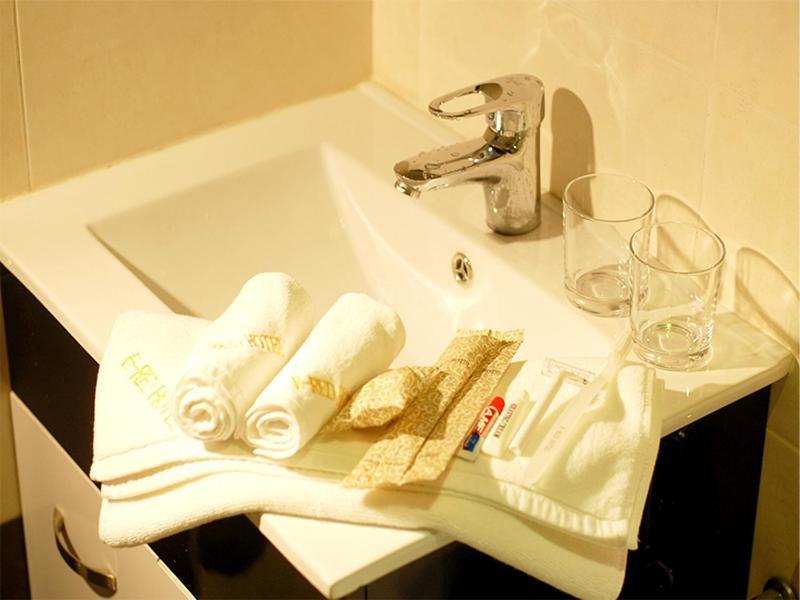 Ernes Hotel Bayu Mutiara Bukit Mertajam Dış mekan fotoğraf
